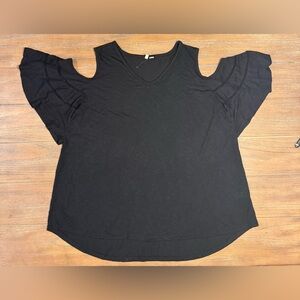 Chic Black Cold Shoulder Blouse